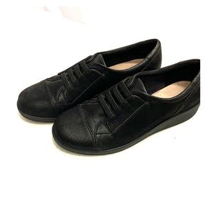 Easyspirit e360 Comfort shoe. Size 8.